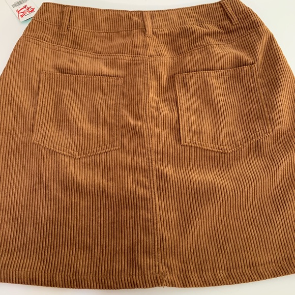 Corduroy skirt - Picture 4 of 6